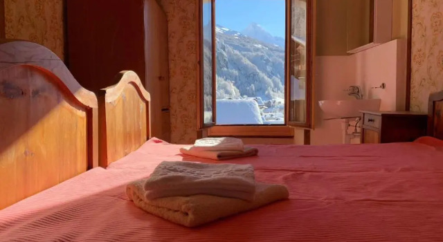 Hôtel Restaurant Eden, 预订 酒店 埃沃莱讷 Sion Ski