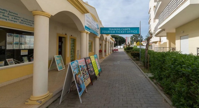 Akisol Albufeira Falesia IV, Rezerwuj Hotel Hotele w Algarve z parkingiem, Parking