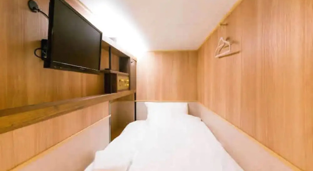 CABIN INN Kyouto Sanjo Kawaramachi, Book Hotel Ine Kyoto