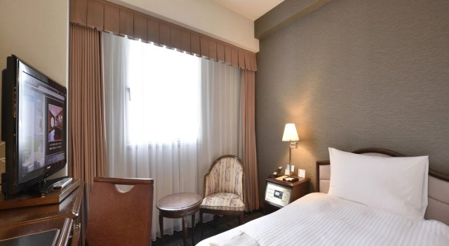 Hotel North Gate Sapporo, Забронировать Отель Отели Саппоро 3 звезды, рядом с Смотровая площадка Т38 небоскреба JR Тауэр, 3*