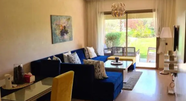 Appartement chic avec jardin a Prestigia Golf City, Забронировать Апартаменты/квартира Отели Марракеш-Тенсифт-Эль-Хауз с бассейном, Бассейн