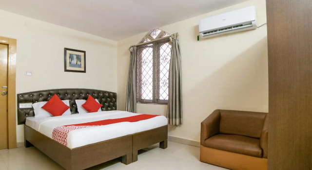 OYO 37946 hotel Sky blue, Rezerwuj Hotel Banjara Hills 
