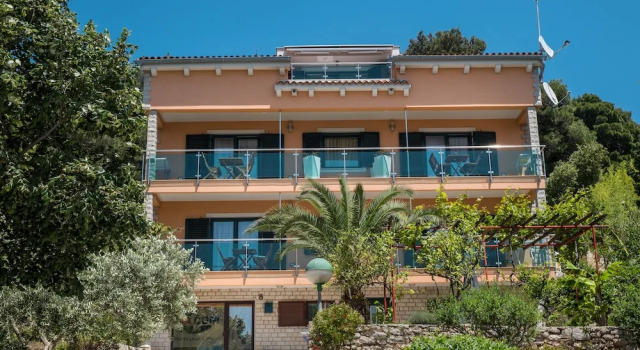 An Apartment Kamelia