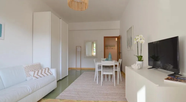 Maison Jolie Bright Apartment