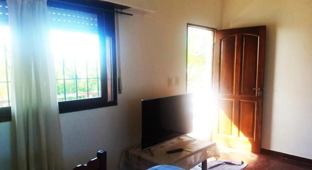 Garden House, Gesell, Rezerwuj Hotel Villa Gesell 