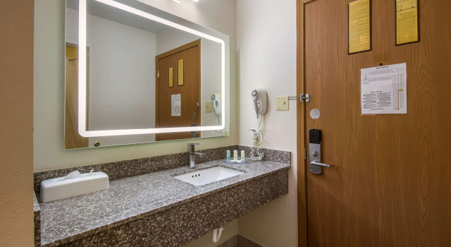 Двухместный номер Standard Quality Inn Bloomsburg