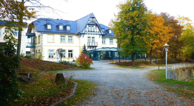 Трёхместный номер Business Parkhotel Waldschlösschen