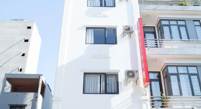 Poseidon hotel, Забронировать Отель Халонг Бухта Халонг