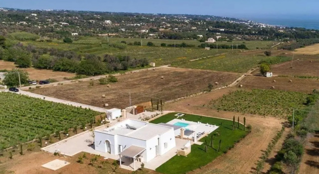 Вилла 1619 Villa Eneide in Pescoluse Posto Vecchio