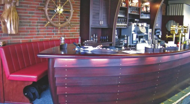 Hotel Admiral Scheer, Забронировать Отель Лабё Bay of Kiel