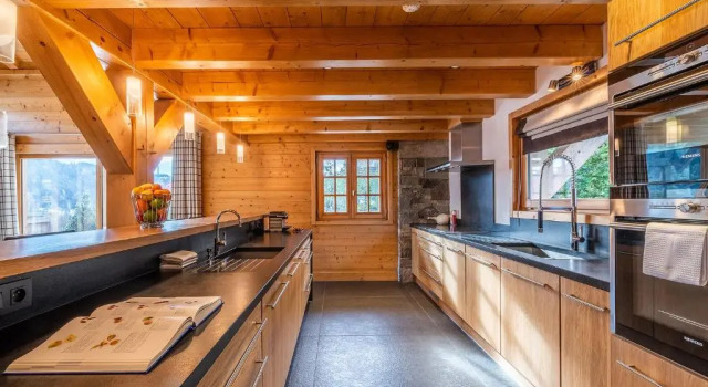 Шале Superior Abachi Chalet Les Gets - by EMERALD STAY