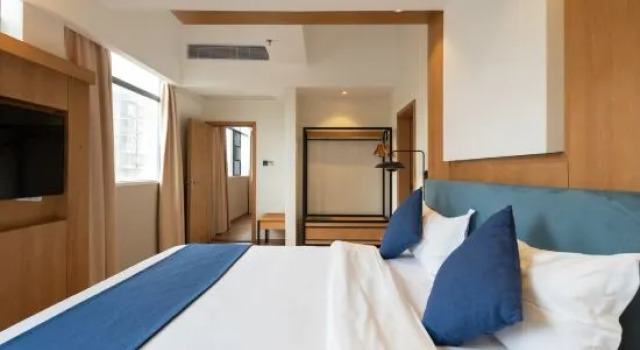 Люкс Business Shenzhen Flight One Hotel