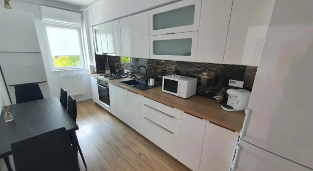 Aparthotel Junior4 Cluj, Varaa Huoneisto Cluj-Napoca 