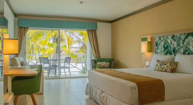 Playa Blanca Beach Resort - All Inclusive