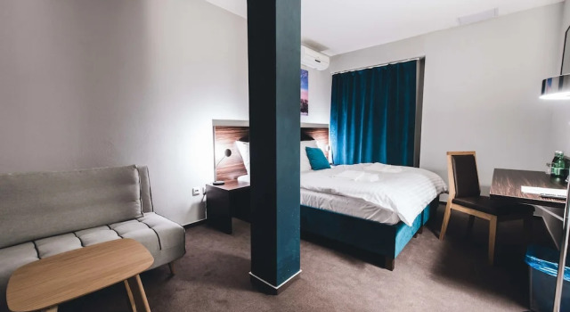 Boutique HOTEL 11
