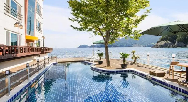 Yeosu Olae Pension, Prenota Hotel Hotel a Sud Jeolla con piscina, Piscina