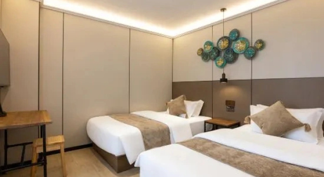 Люкс Jianshe Hotel (Guangzhou Pazhou Exhibition Chigang Metro Station Branch)
