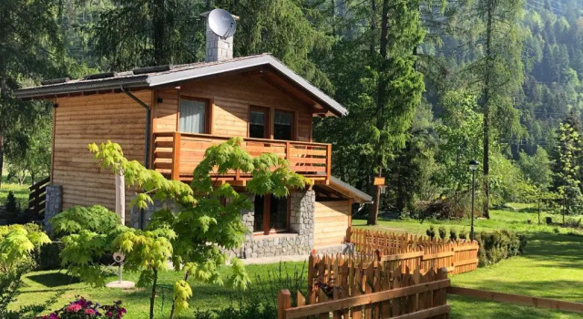 Шале I Larici Camping Lodge