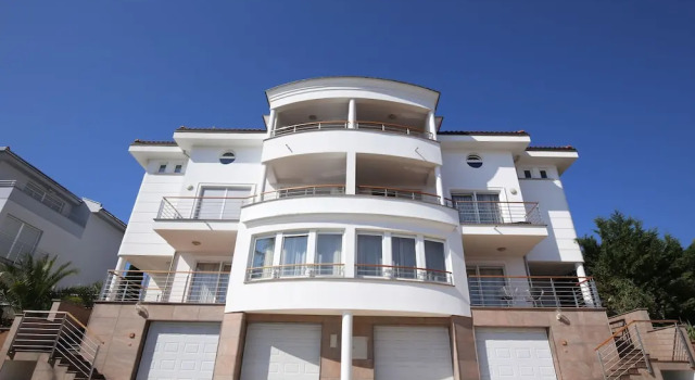 New Luxury Apartments