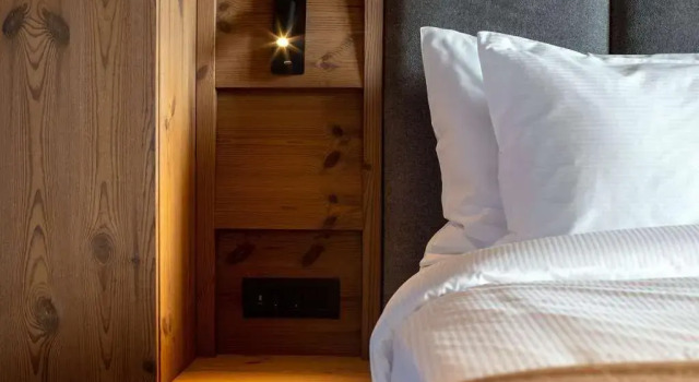 Swissôtel Poiana Brasov, Забронировать Отель Бизнес-отели Пояна-Брашова, рядом с Ruia, 4* 5*