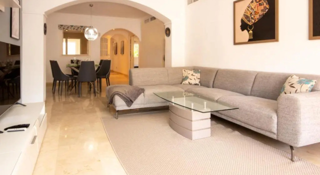 Ground Floor Apartment, Los Jardines de Santa Maria Elviria, Забронировать Апартаменты/квартира Марбелья Коста-дель-Соль, рядом с Теннисный и спортивный клуб Don Carlos