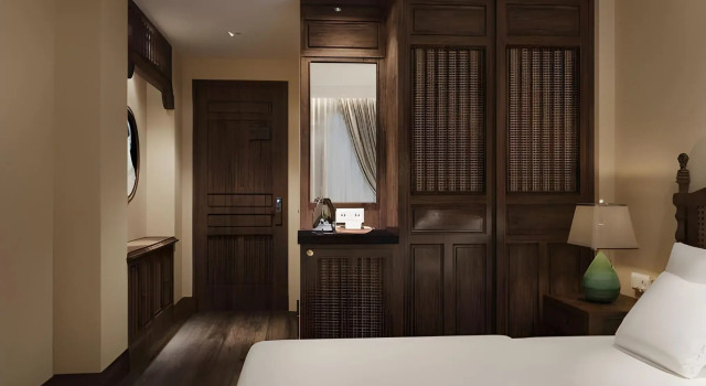 The Lotus Aman Hotel, Забронировать Отель Отели Ханоя 4 звезды, 4*