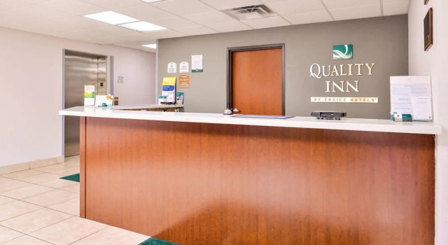 Quality Inn Joplin, Забронировать Отель Джоплин Озакр, рядом с Lake Erie Wine Country
