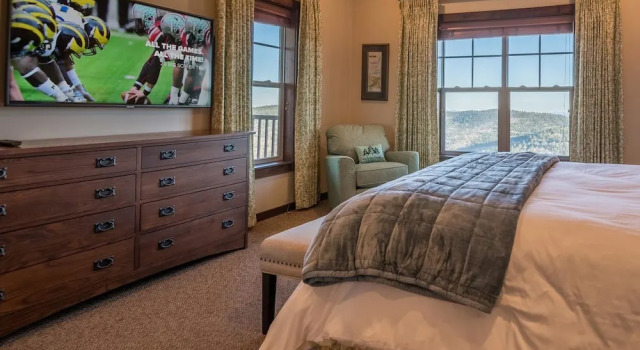 3 Br: Soaring Eagle 404, Book Lejlighed Hoteller i West Virginia med pool, Swimmingpool