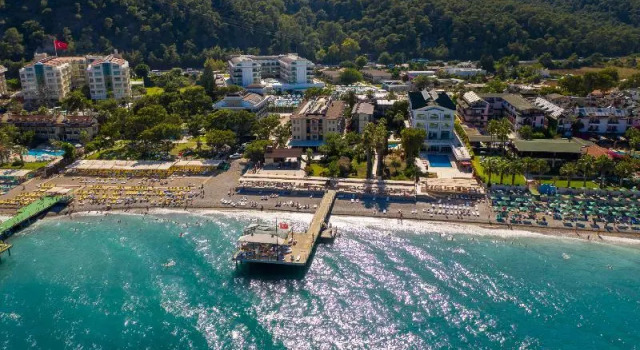 Кровать в общем номере Отель Сумела Гарден / Sumela Garden Hotel