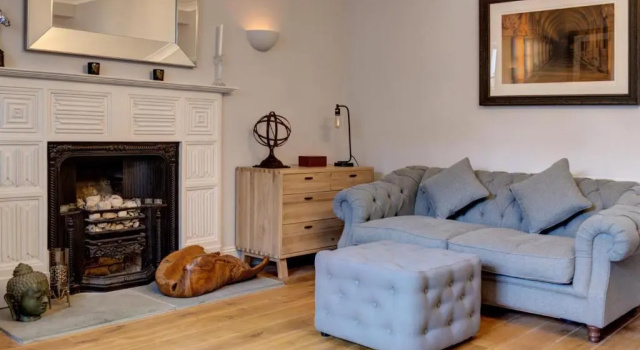 7 Lansdown - By Luxury Apartments, Забронировать Апартаменты/квартира Отели Челтнем с парковкой, рядом с Питтвилль-Парк, Парковка
