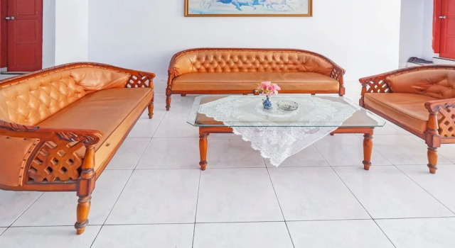 Hotel O Wisma Arwini Syariah Near Benteng Balangnipa, Prenota Hotel Balangnipa 