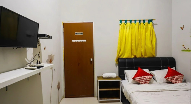 Hotel O Hasan House Syariah 2NearVihara Budhi Bhakti