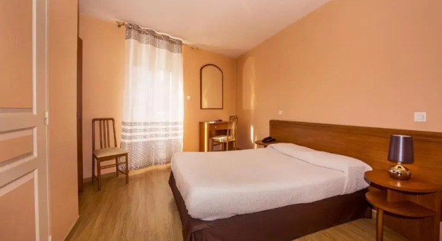 Двухместный номер Standard Hotel le Dauphin