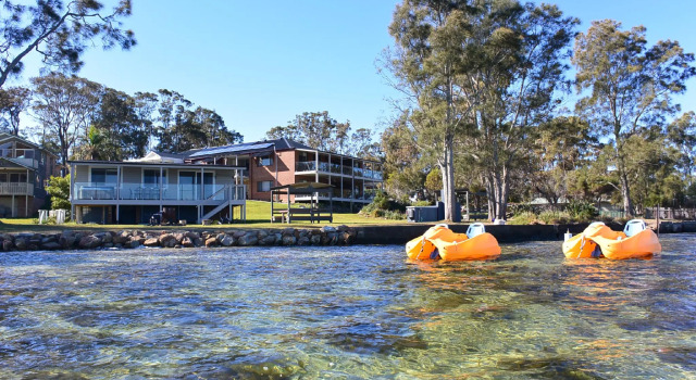 Dungowan Waterfront Accommodation