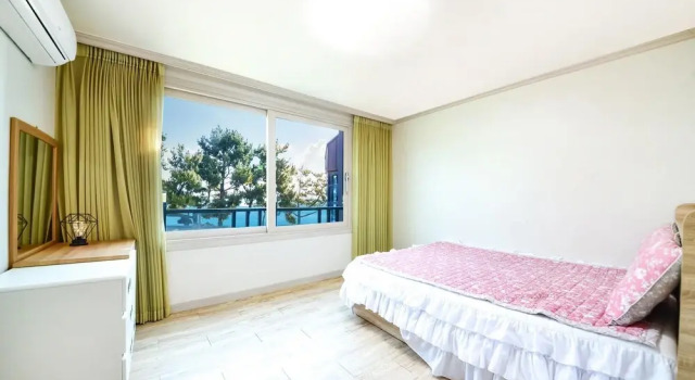Gyeongju Oceanville Pension, Забронировать Отель Отели провинции Кёнсан-Пукто с парковкой, Парковка