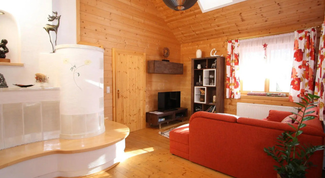 Charming Chalet in Hohentauern near Ski Lift, Rezerwuj Chalet Hotele 3-gwiazdkowe w Murtal, 3*