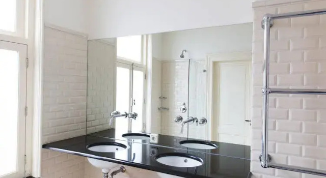 House Management Group Marnix Suites – House, Забронировать Отель Отели Норда 3 звезды, 3*