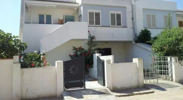 Appartamento rifinito con vista panoramica a 50 mt dal mare