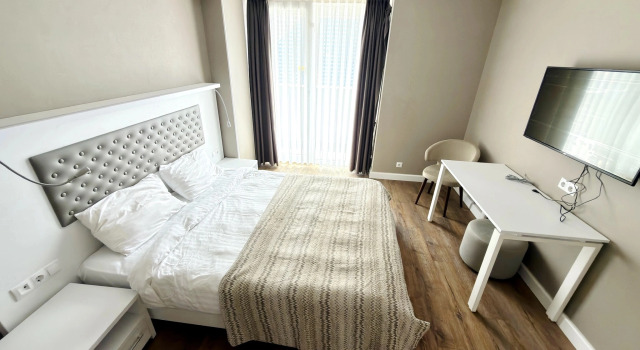 S Otdelnoy Spalney i Vidom na More I Poyuschie Fontany v Alliance Apartments, Reserva ahora Apartamento Batum 