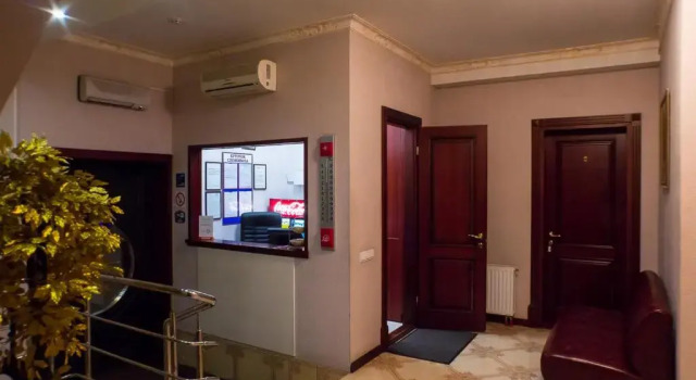 Hotel T2, Rezervovat Hotel Holosiivskyj Kyjev