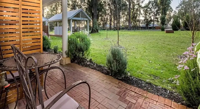 Двухместный номер Standard Inn The Tuarts Guest Lodge