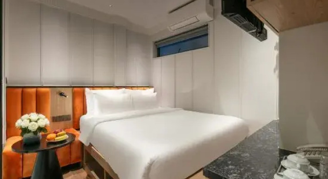 Номер Deluxe Hoan Kiem Legend Ha Noi Hotel