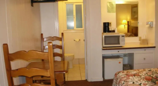 Номер Standard Jumping Frog Motel