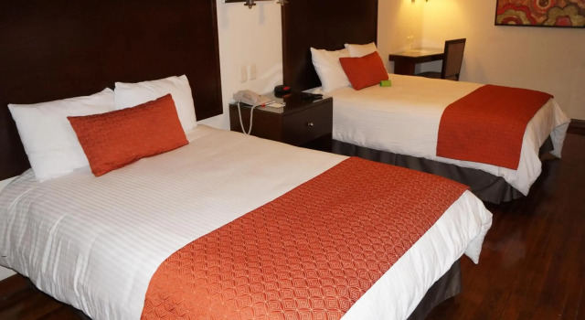 Hotel Plaza Chihuahua, Rezervovat Hotel Hotely v Chihuahua se snídaní, Snídaně