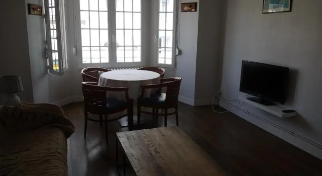 Апартаменты Appartement Chaussee du Sillon