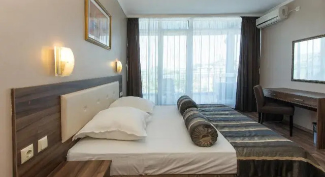 Номер Standard с балконом Regata Palace Hotel