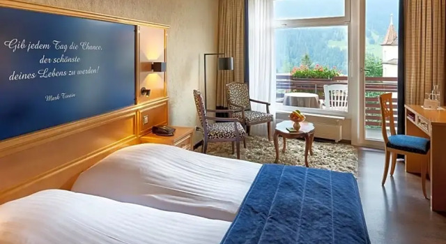 Номер Superior с балконом Hotel Kreuz & Post Grindelwald