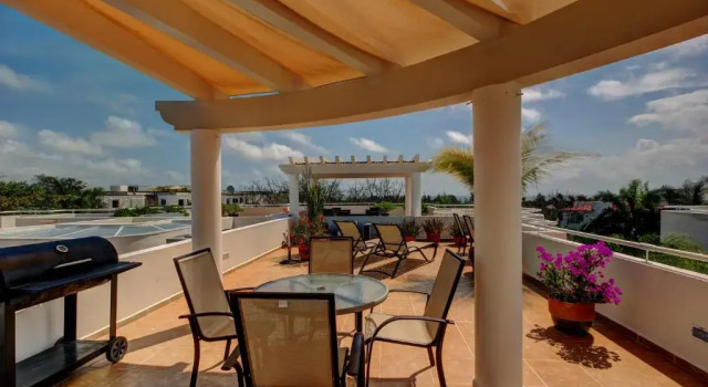 Пентхаус Palmar del Sol с 2 комнатами Riviera Maya Suites