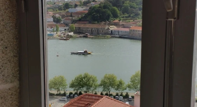 Студия с видом на реку Apartments Oporto Palace