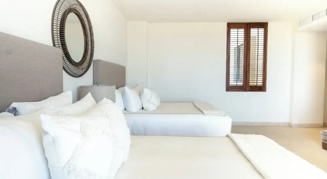 Номер Comfort Tau Residences
